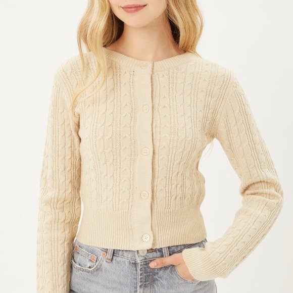 Women's Oatmeal Outware Buttoned Cable Knit Cardigan Long Sleeve Sweater NWT - Picture 1 of 1